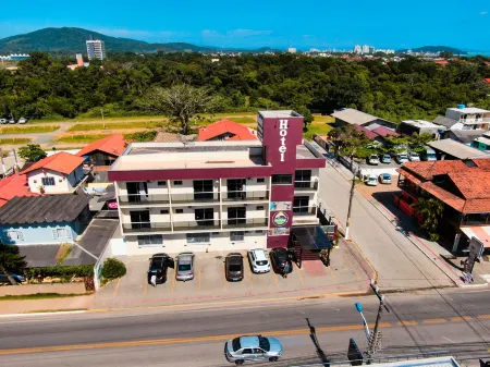 Hotel Rochamar Отели в г. Пенья