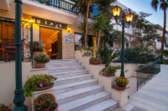 Trefon Hotel Apartments and Family Suites