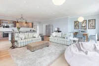 The Cove - Superior 3 Bedroom Villa Hotels in Clovelly