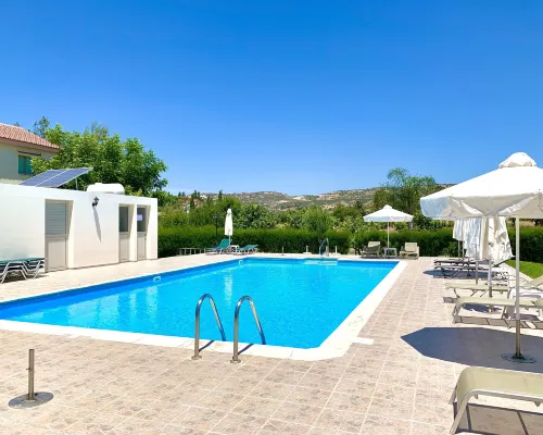 Himonas Apartments Hotels in Pissouri