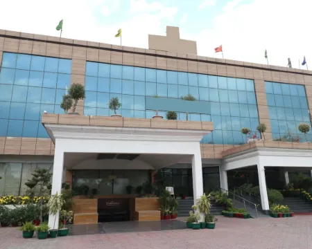 Hotel Shagun Chandigarh Zirakpur Hotels in Panchkula
