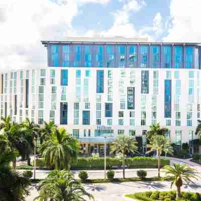 Hilton West Palm Beach Hotel Exterior