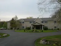 Brook Pointe Inn Hotels in Turkey Creek Township