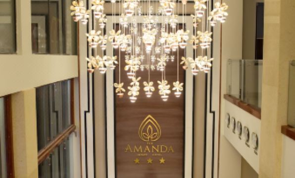 Amanda Hotel