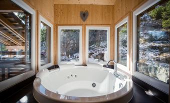 Lovely Chalet in Turracherhohe with Sauna