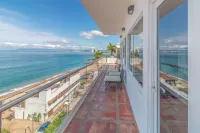 The Paramar Beachfront Boutique Hotel with Breakfast Included - Downtown Malecon - Vuoristonäköala