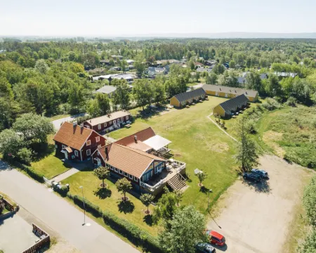 Vandrarhem & Lofthus Solstickan Mellbystrand Hotels in Laholm