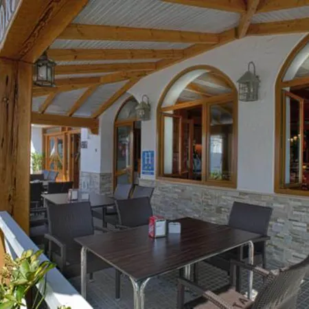 Hotel Almadrabeta