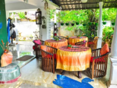 Rock Cascade Tourist Home &Cookery School Hotels in Polonnaruwa