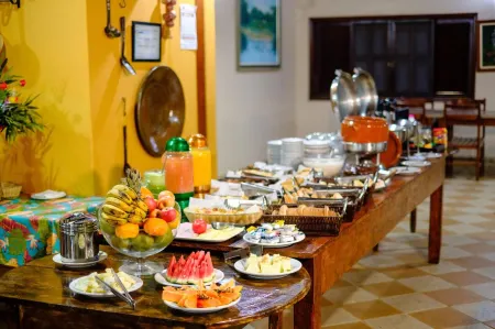 Hotel Pantanal Mato Grosso Отели в г. Pocone