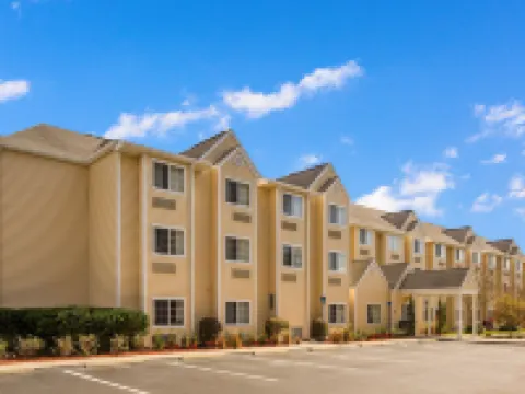 Microtel Inn & Suites by Wyndham Leesburg/Mt Dora Hotels in Lake County