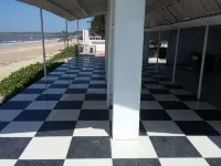 كاتيمب بيتش لودج