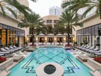 The Post Oak Hotel - Bintang 5