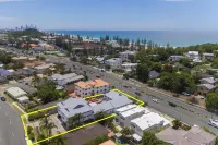 Sunshine Beach Resort Hotels in Mudgeeraba