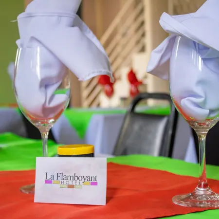 La Flamboyant Hotel