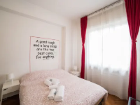 บีแอนด์บี เชนโตร อาดูเอปาสซี ดัลเล มูรา โรงแรมในลุกกา