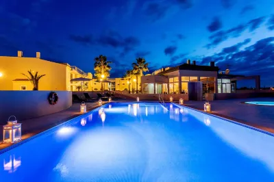 Placid Village Hotels in Lagoa