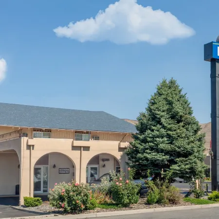 Days Inn by Wyndham Yakima