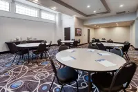 Holiday Inn Express Kansas City Downtown