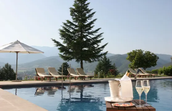 城堡酒店和Ciutat温泉