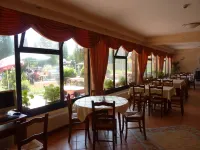 Zsanett Hotel - Desayuno