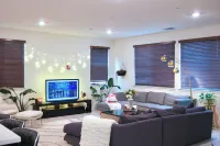 Luxury 5-Bed 3-Bath w/Gym, Office, EV, Smoker