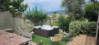 Hotel Cristina Hotel dekat Chiesa di San Prisco e Agnello