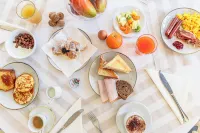 Hotel de La Ville - servizio colazione