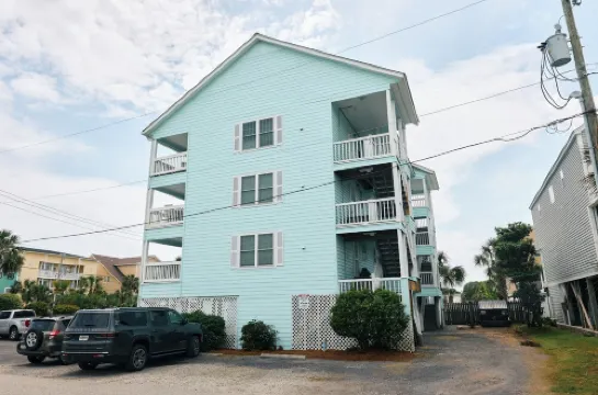 Top Floor Surfside Beach Condo with Pool & Easy Beach Access, Pets Welcome