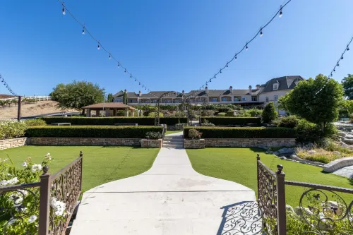 Churon Inn Winery
