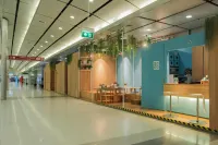 博克斯特曼谷機場膠囊旅館