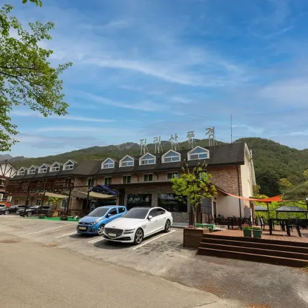 Camp Jirisan Parkview