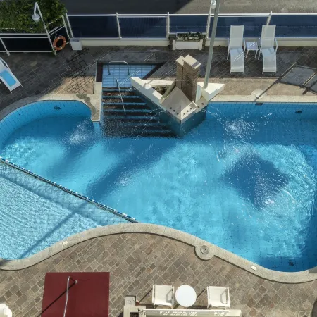 Hotel Abner's