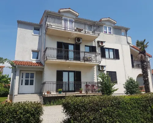 Apartments Zova Hotels in Medulin