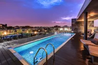 Hotel Estelar Parque de la 93 - ที่มีสระว่ายน้ำ