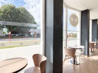 B&B Hotel Massy Gare TGV Hotels in Massy