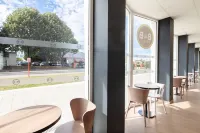 B&B Hotel Massy Gare TGV