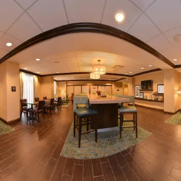 Hampton Inn Omaha/Midtown (Aksarben Area)