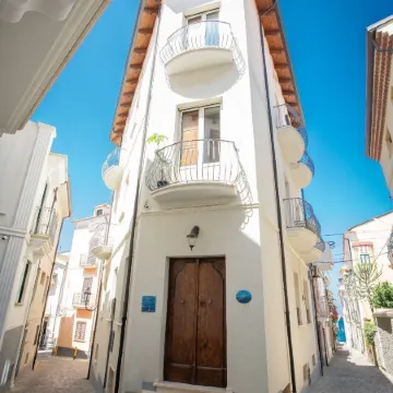 Odissea Residence e Rooms