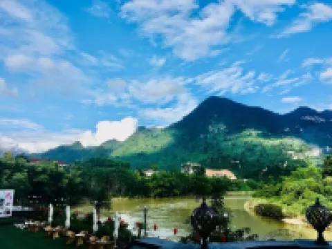 Phoenix Hotel Hà Giang Hotels in Ha Giang