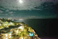 Hodges Bay Resort & Spa Hotels in 