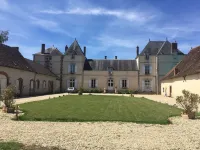 Chateau de Chavannes Hotel a Saint-Menoux