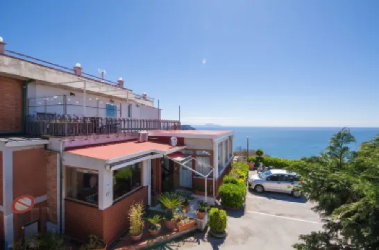 迷你酒店 鄰近Royal Garden的酒店