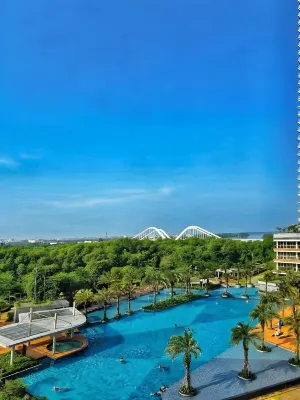 Gold Coast Pik Bahama Sea View Apartments - guesthouses