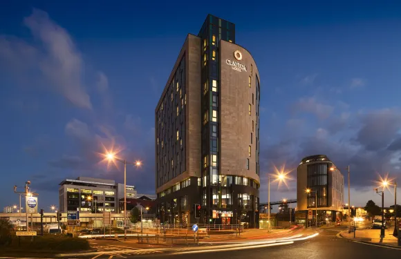 卡迪夫克萊頓酒店