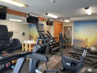 Clarion Pointe Evansville North - Gym