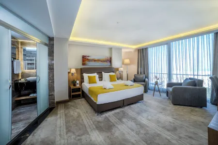 Royal Termal Hotel Отели рядом с достопримечательностью «Часовая башня Нусретие»