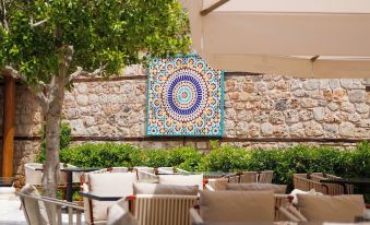 Belmondo Suites .Old Town Antalya