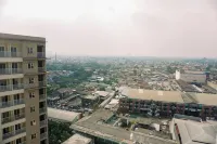 Cozy And Simply Look Studio Room Baileys Apartment Hotels in Ciputat