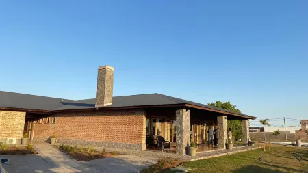 Bemar Carmelo Hotel Отели рядом с достопримечательностью «Bodega Familia Irurtia»